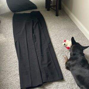 Theory size 2 straight leg pant medium rise tags removed